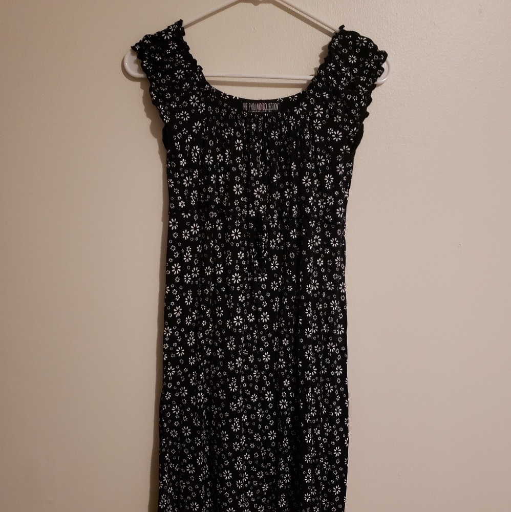 Flower print knee length dress, Medium